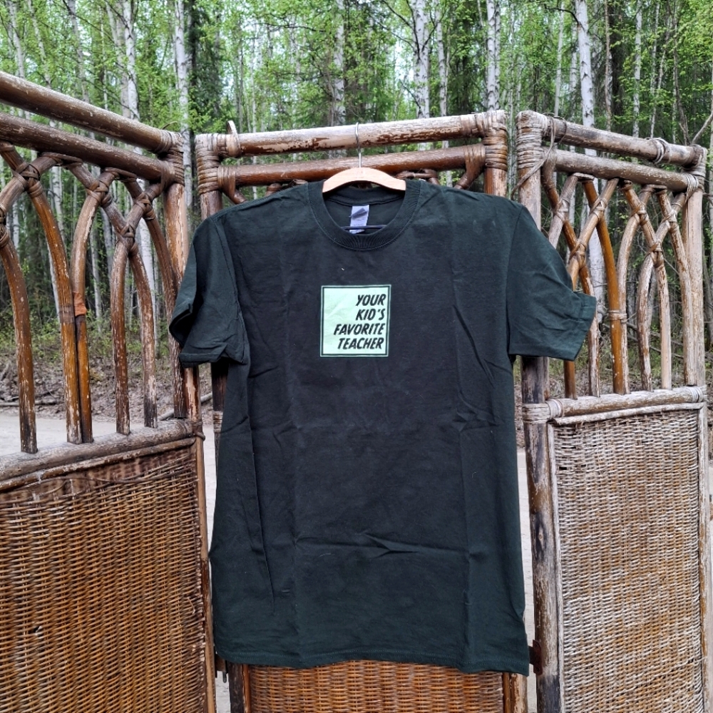 🍀3/15 Men's Black Graphic T-Shirt